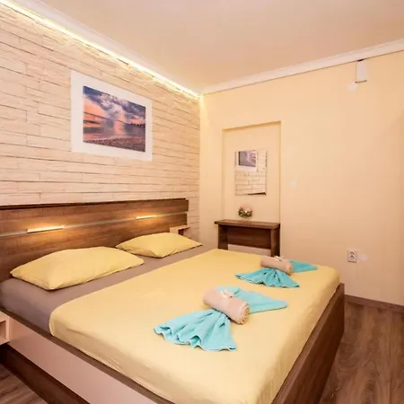 Goldfield 3* Градац