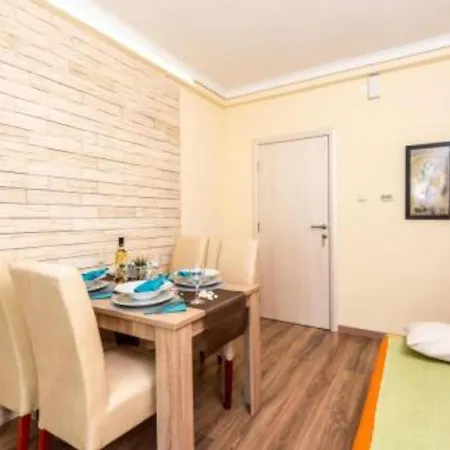 Гостевой дом Goldfield 3*