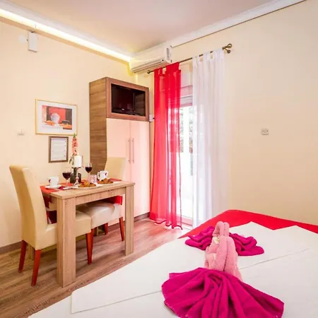 Goldfield Casa de hóspedes Gradac (Split-Dalmatia)