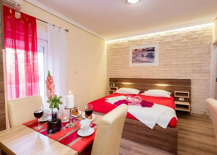 بيت ضيافة Goldfield 3*
